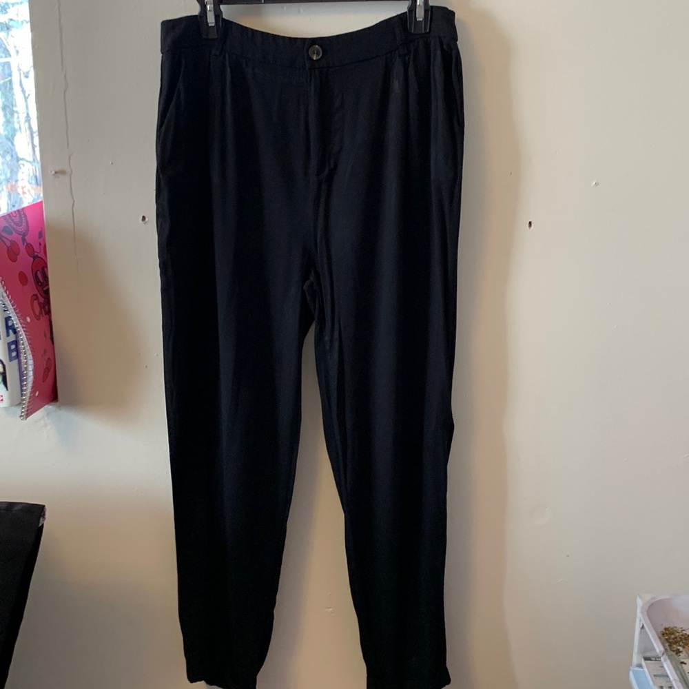 Women’s dress pants